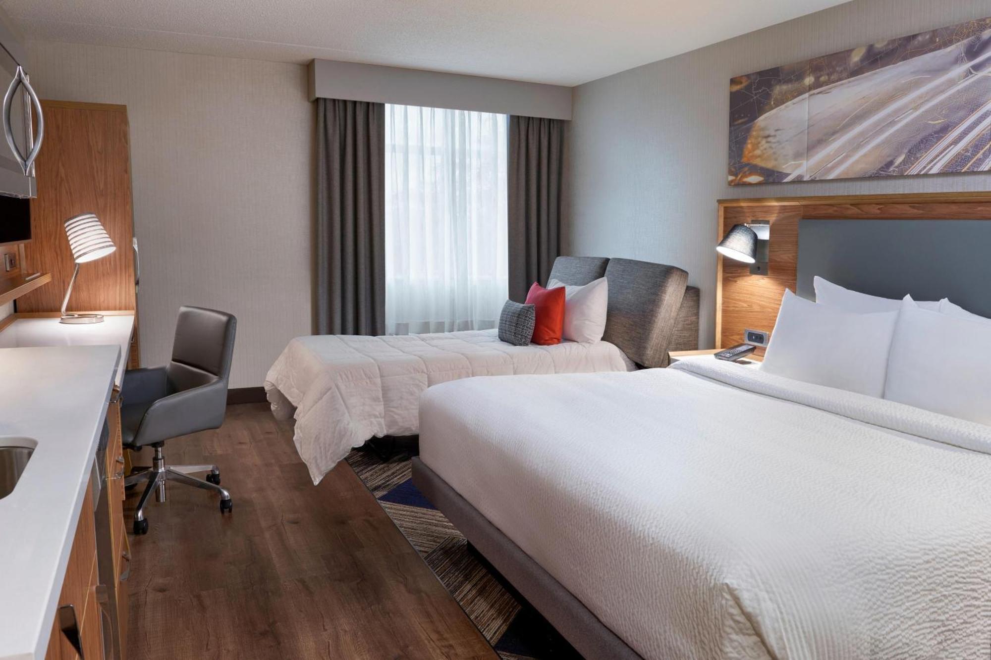 Four Points By Sheraton Hamilton - Stoney Creek Exterior photo