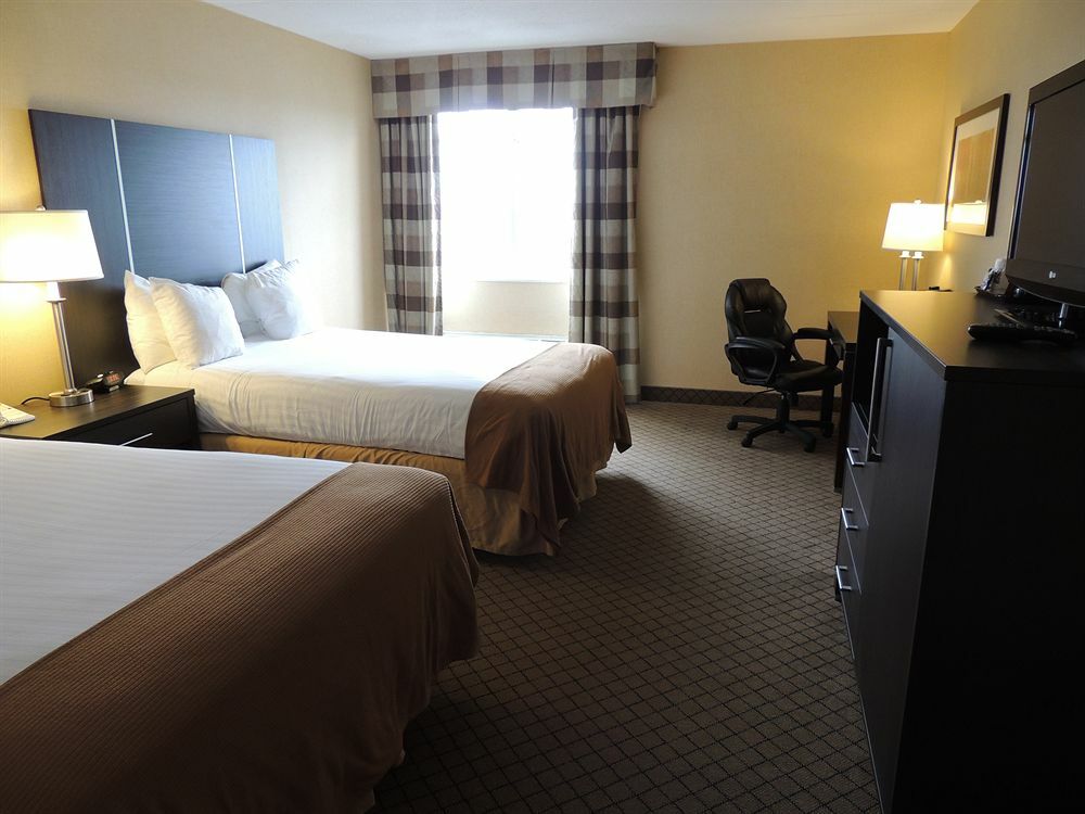 Four Points By Sheraton Hamilton - Stoney Creek Exterior photo
